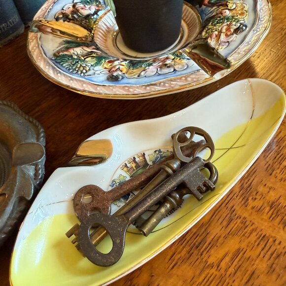 3 Vintage Ashtrays Italian, German USA - Picture 10 of 17